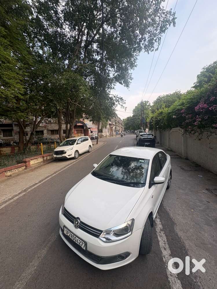 Volkswagen Automatic 2014 Car