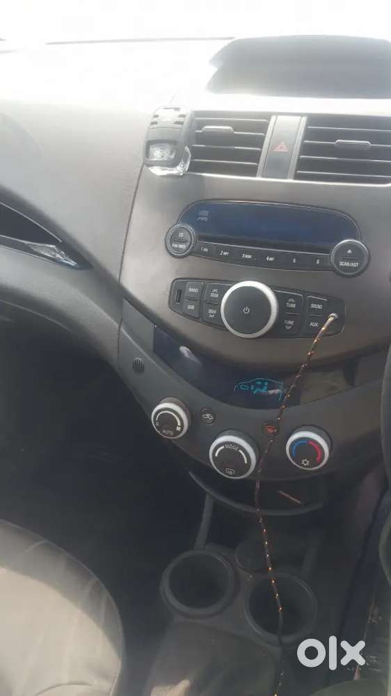 Chevrolet Beat Lt 2012 Petrol