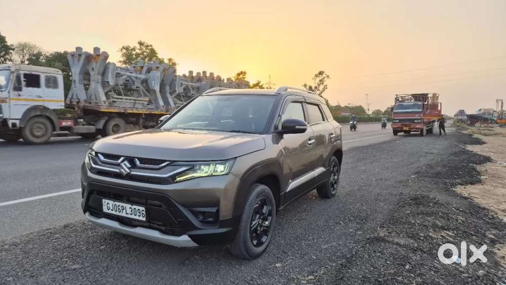 Maruti Suzuki Brezza 1.5 Zxi Smart Hybrid Dual Tone, 2023, Petrol