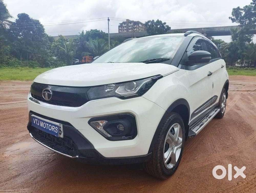 Tata Nexon 1.2 Revotron Xm (s), 2021, Petrol