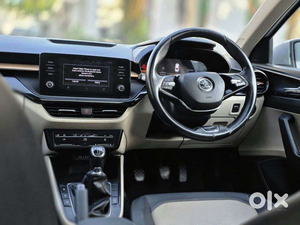 Skoda Slavia 1.0 Tsi Style, 2023, Petrol