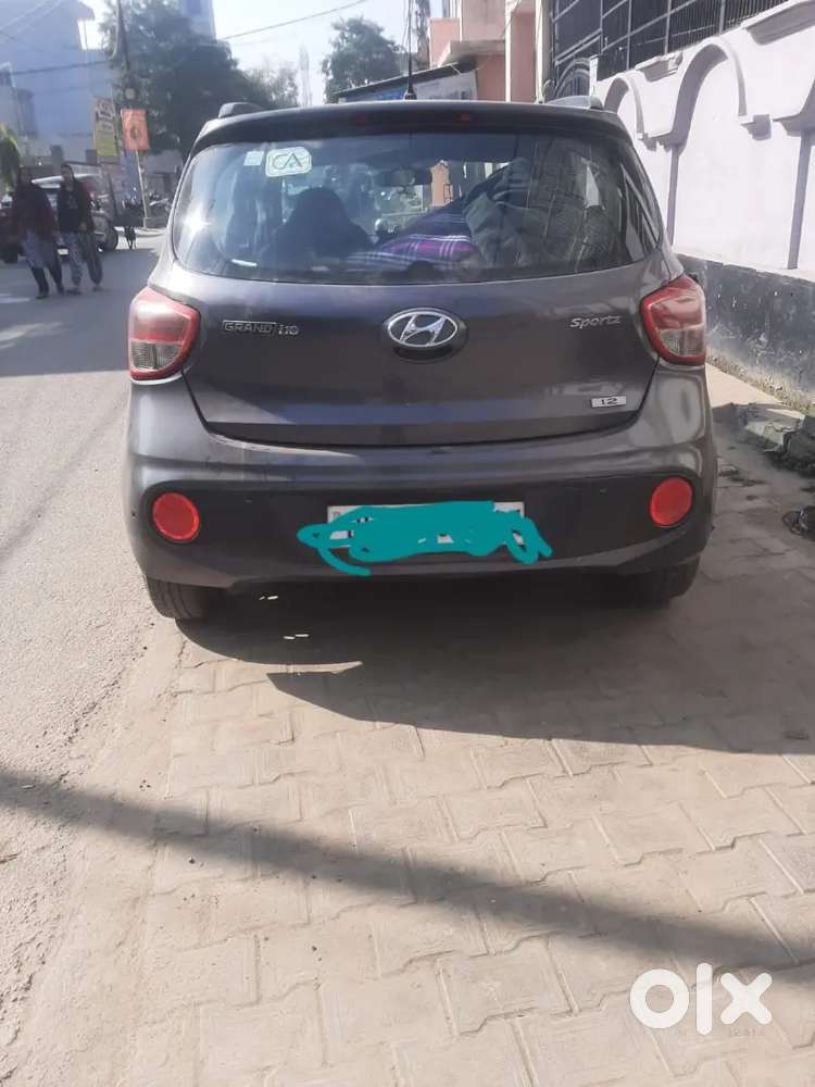Hyundai Grand I10 2017 Cng & Hybrids Well Maintained