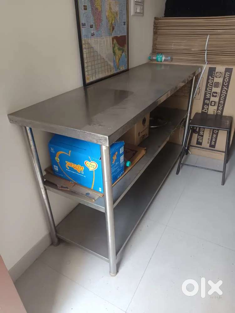 Stainless steel three step table