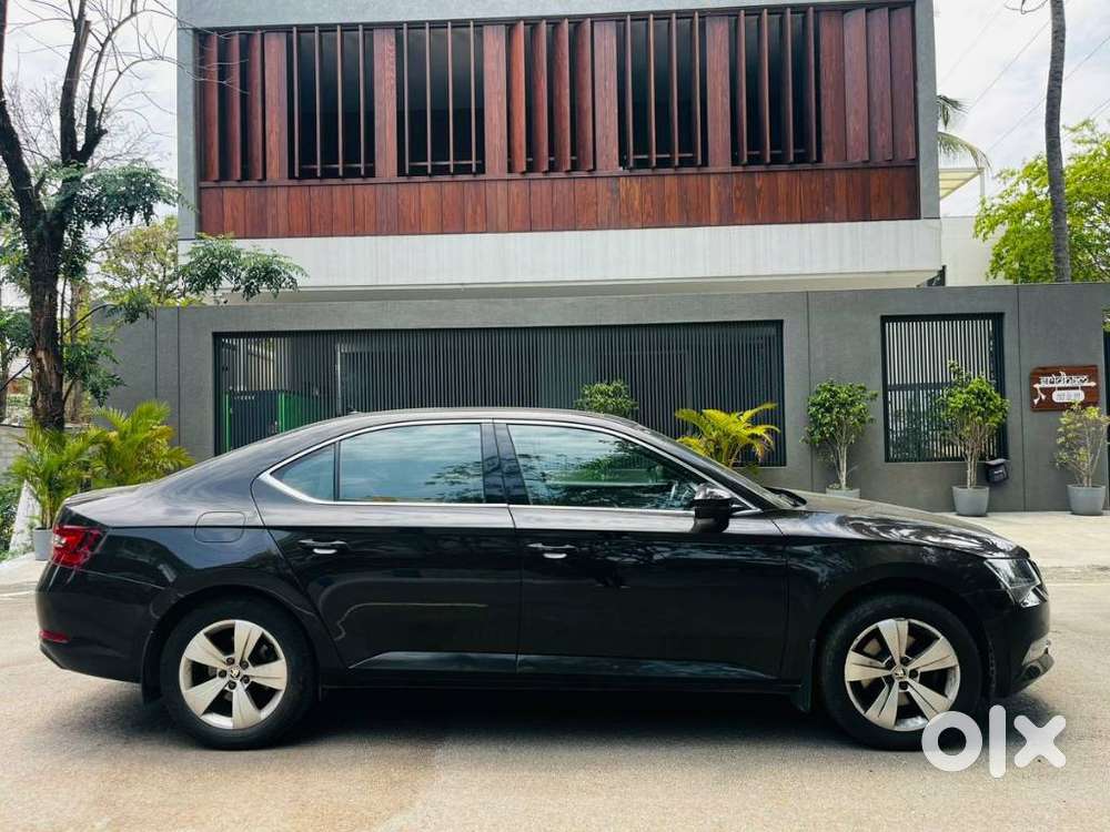 Skoda Superb Style 1.8 Tsi At, 2016, Petrol