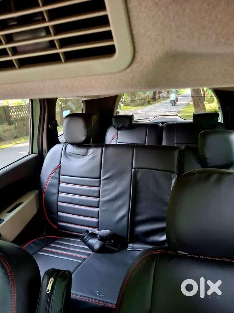 8 Seater Renault Lodgy 2015 Diesel 33000 Km Driven