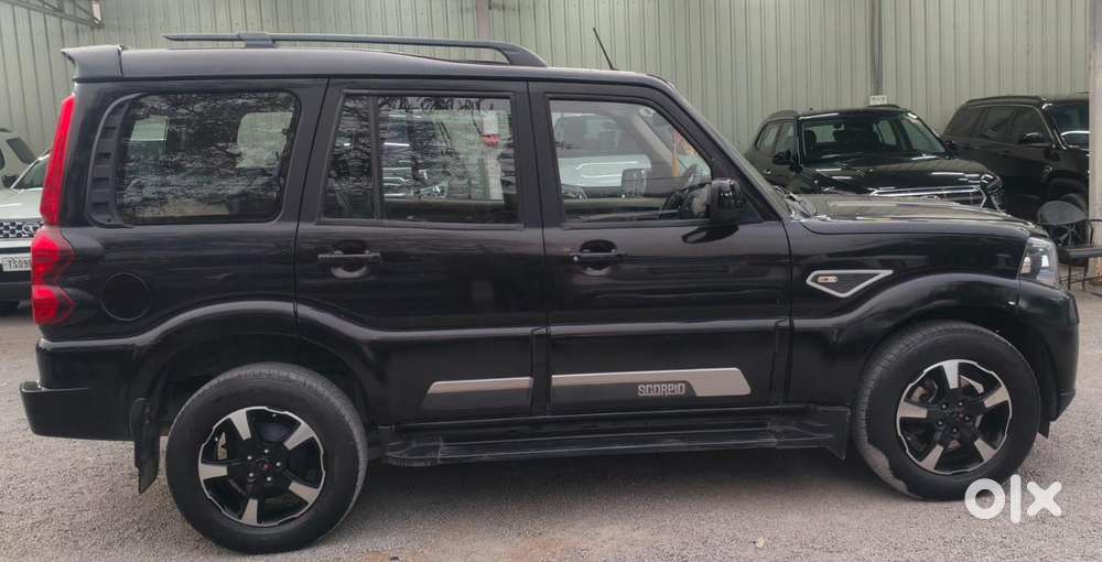 Mahindra Scorpio Classic 2.2 S 11 Mt 7 Str, 2024, Diesel