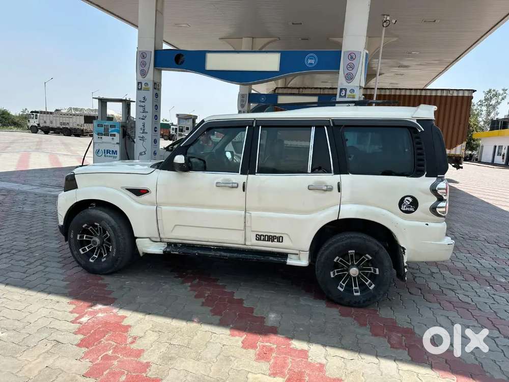 Mahindra Scorpio Getaway 2012 Diesel Manual