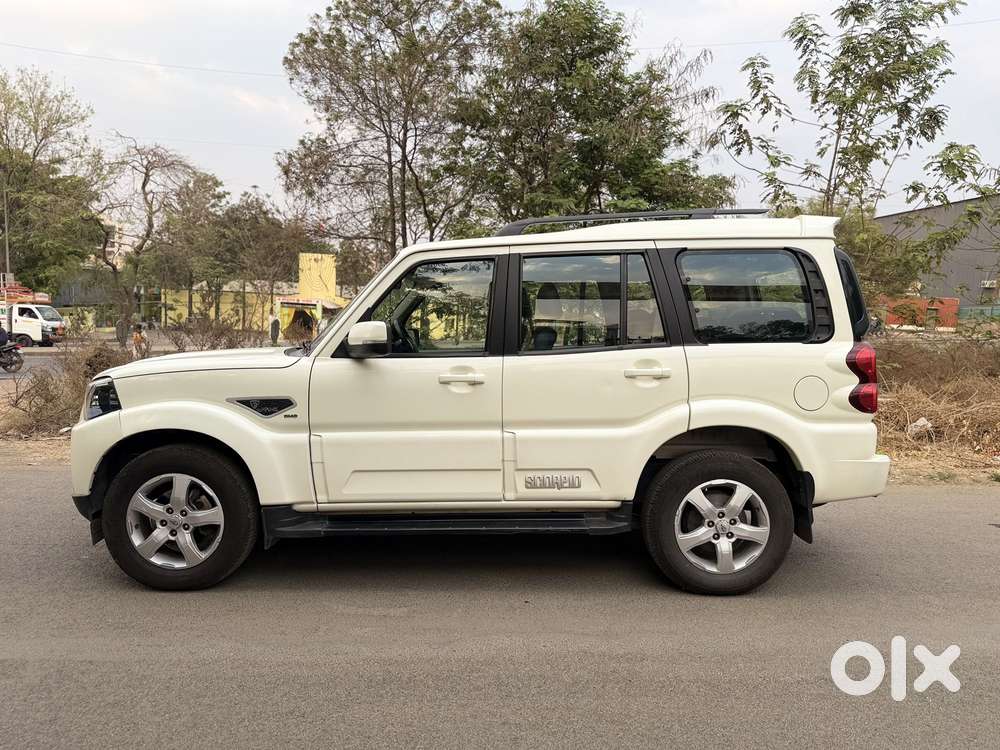 Mahindra Scorpio S11 Mt 7s, 2021, Diesel
