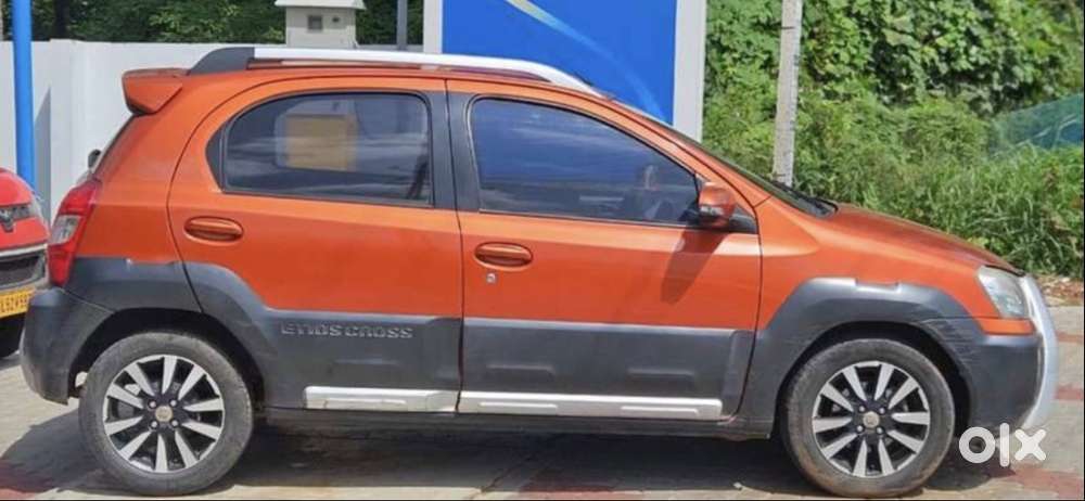 Toyota Etios Cross 2015 Diesel Well Maintained