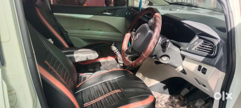 Mahindra Marazzo M6, 2019, Diesel