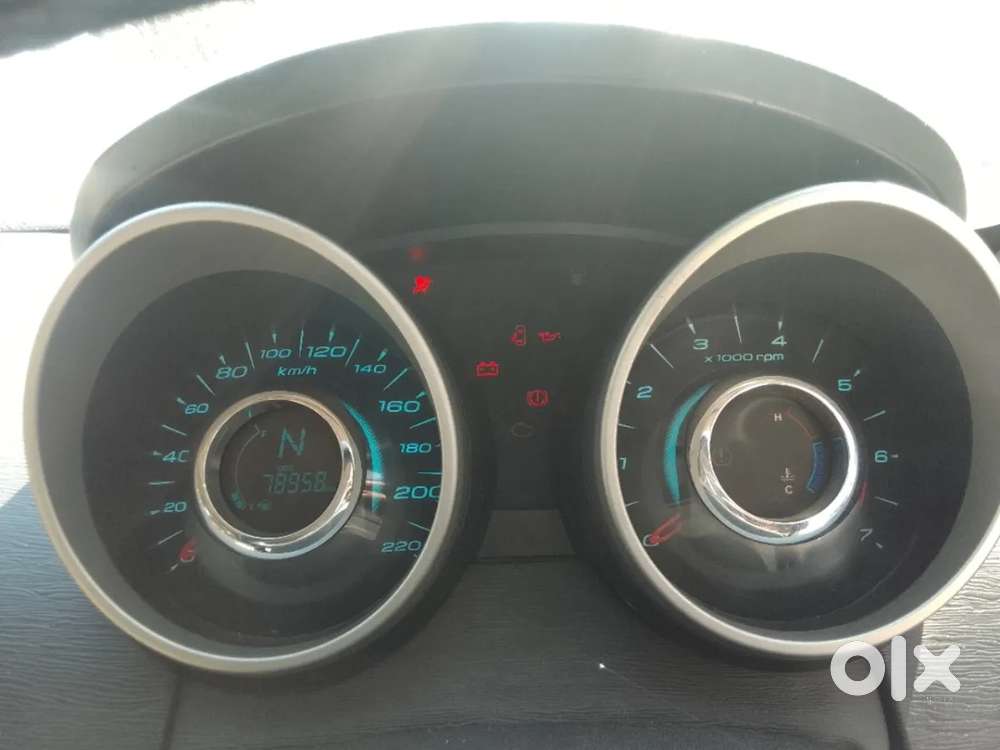 Mahindra Xuv500 At W10 Fwd, 2016, Diesel