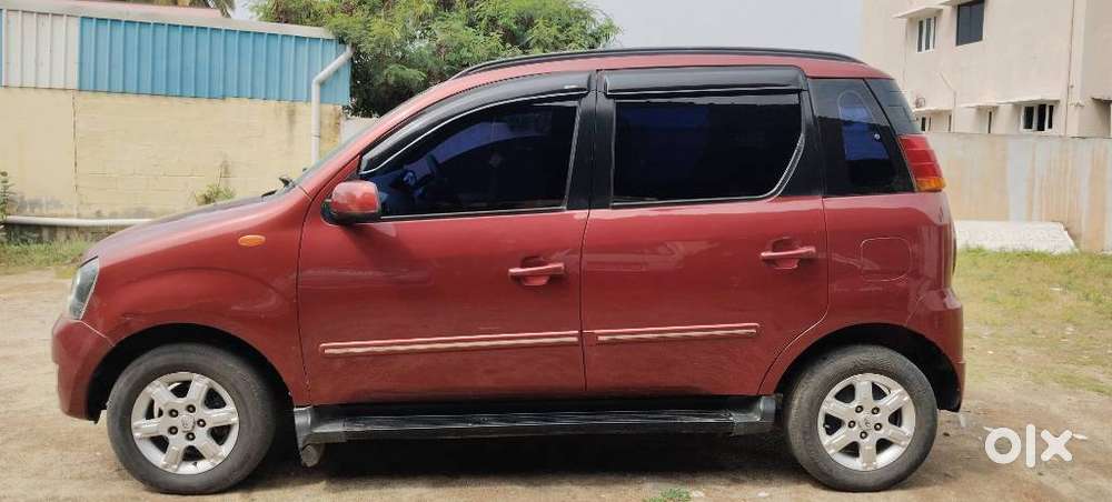 Mahindra Quanto C8, 2015, Diesel