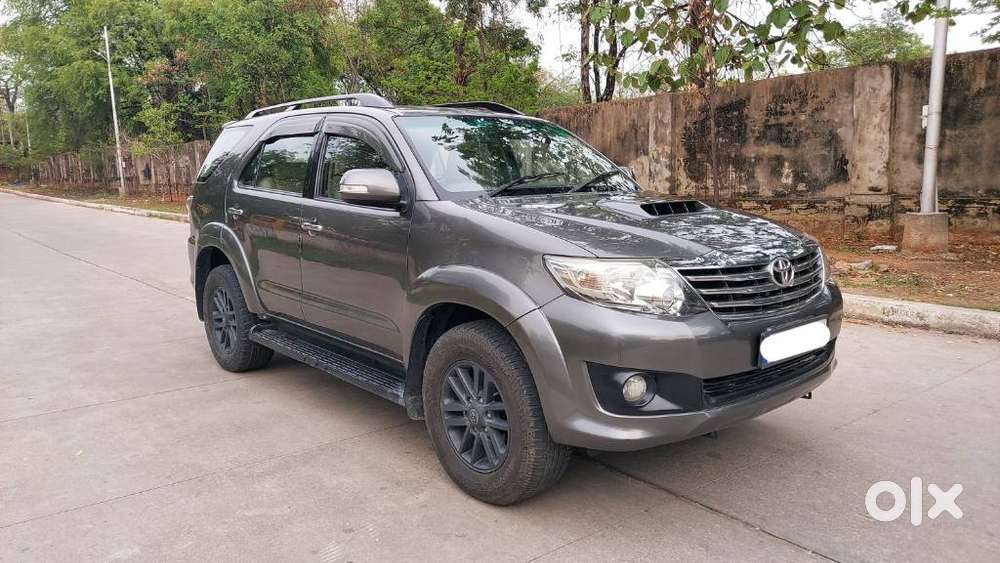 Toyota Fortuner 3.0 4x2 Automatic, 2012, Diesel