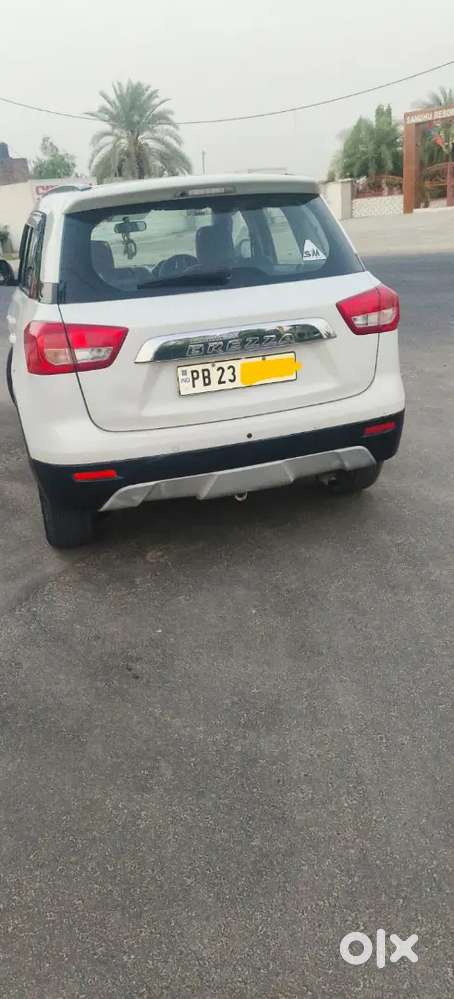 Maruti Suzuki Brezza 2016 Diesel Well Maintained