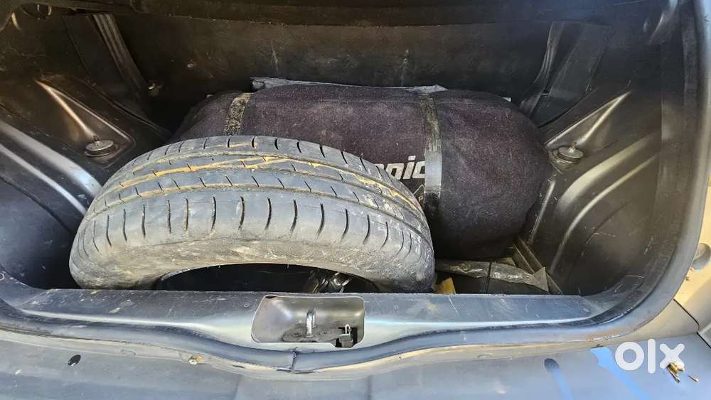 Renault Kwid 2016 Petrol 79000 Km Driven With Cng Fitted