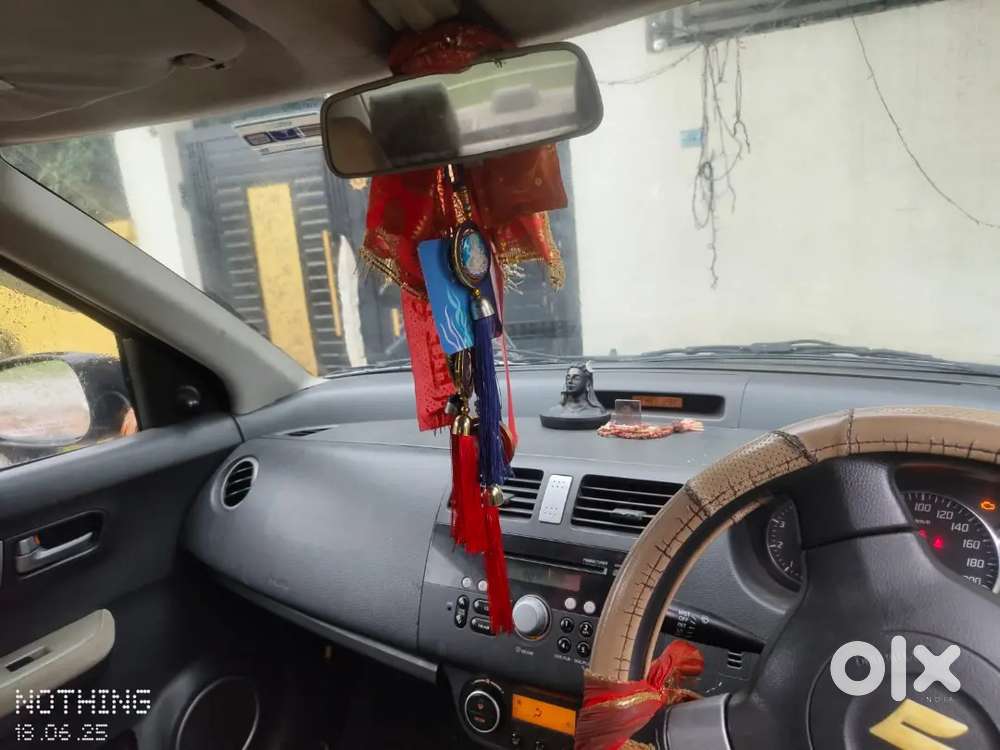 Maruti Suzuki Swift Dzire 2009 Diesel 110000 Km Driven