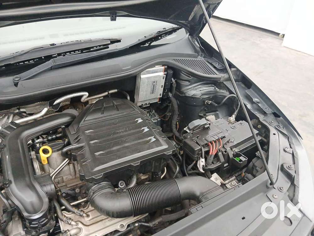 Volkswagen Vento Petrol Highline At, 2022, Petrol