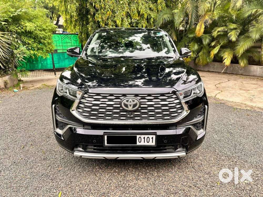 Toyota Innova Hycross 2.0 Vx (o) Hybrid 7 Str, 2024, Petrol