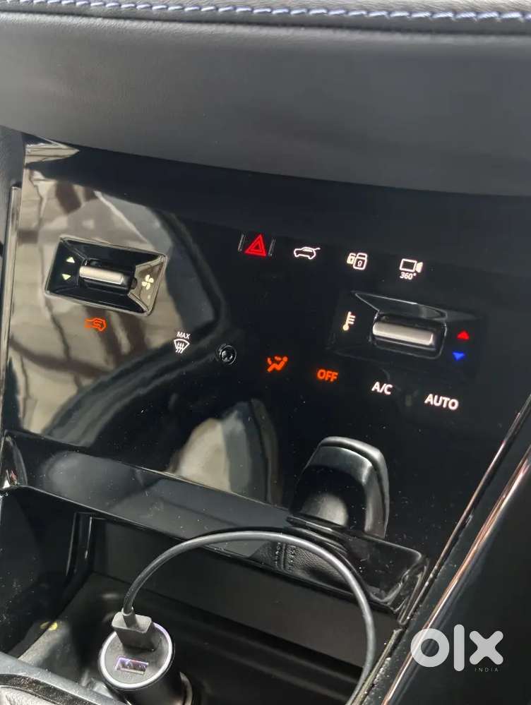 Pristine Condition Tata Nexon Creative Plus S Dark Edition 2025