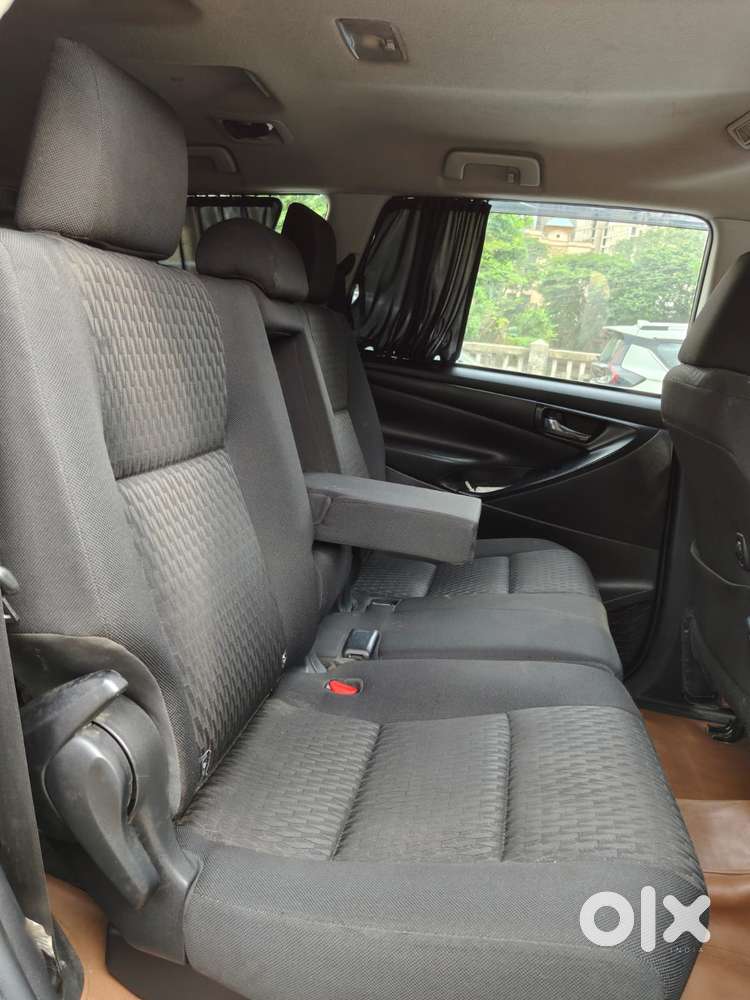 Toyota Innova Crysta 2.4 G Mt 8s, 2022, Diesel