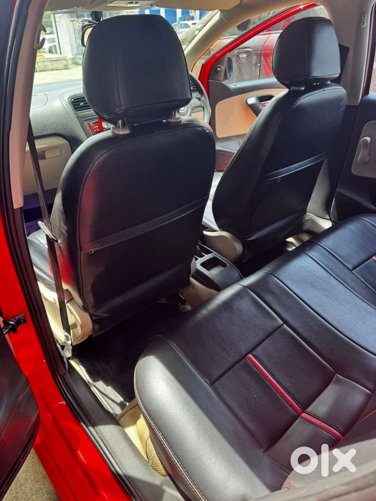 Volkswagen Polo Petrol 2011