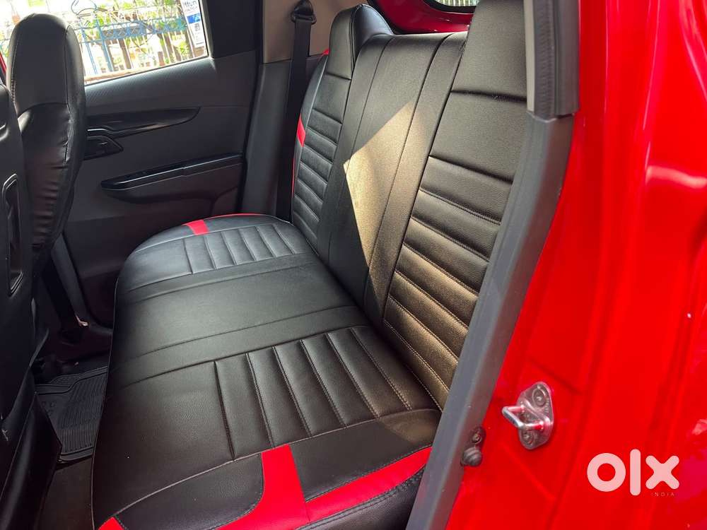 Mahindra Kuv 100 Mahindra-kuv-100-g80-k4-plus, 2019, Petrol