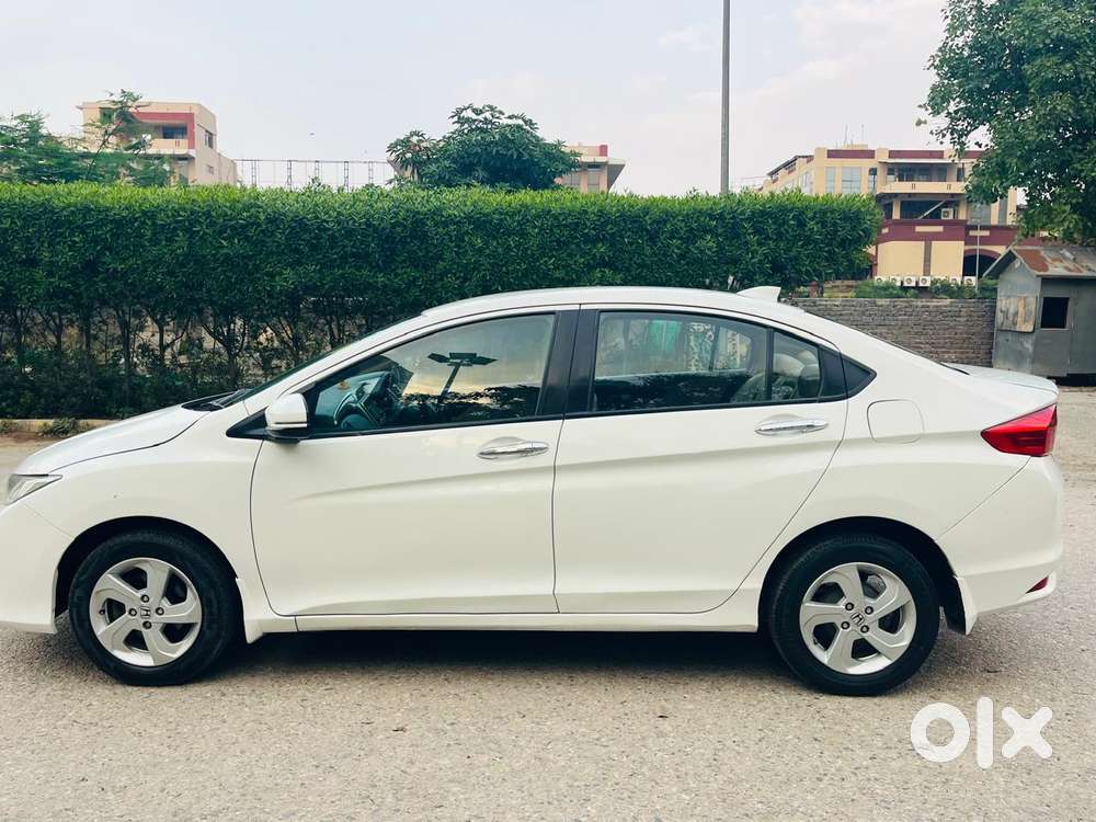 Honda City V Mt Exclusive, 2015, Petrol