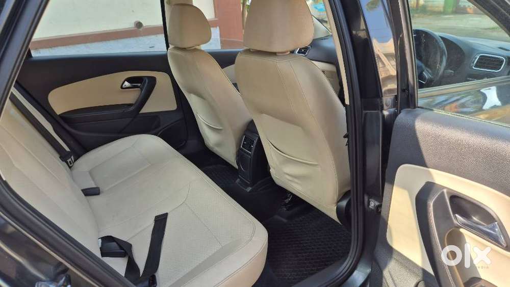 Skoda Rapid 1.6 Mpi At Style, 2017, Petrol