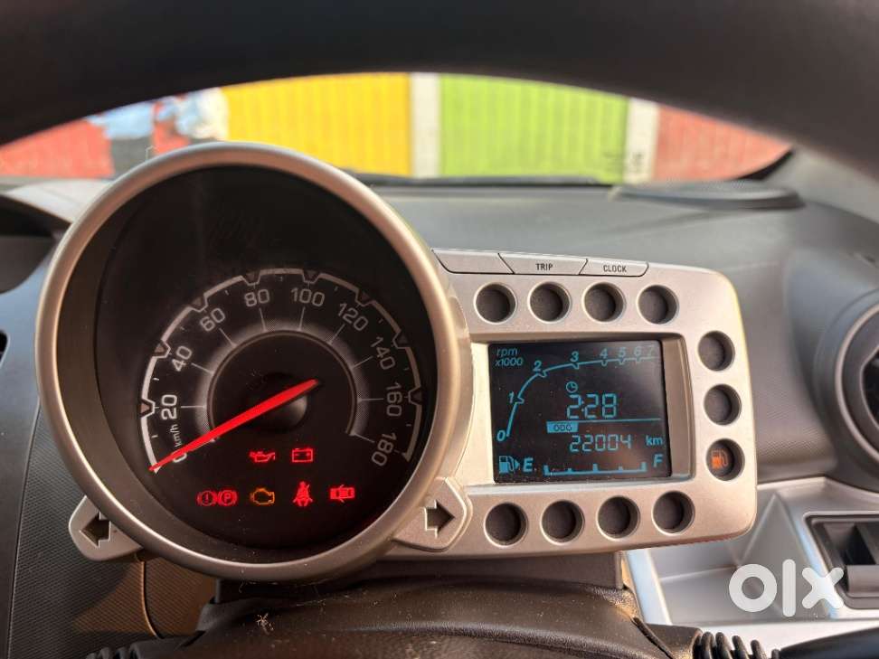 Chevrolet Beat, 2013, Petrol