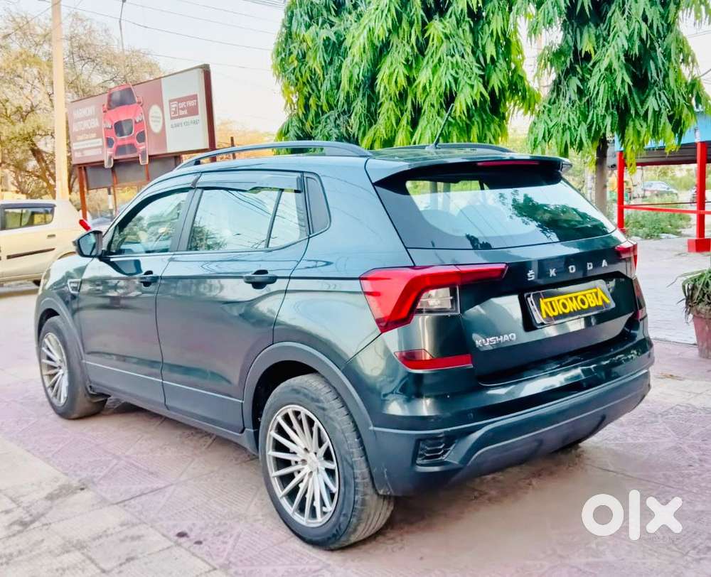 Skoda Kushaq 1.0 Tsi Active, 2022, Petrol