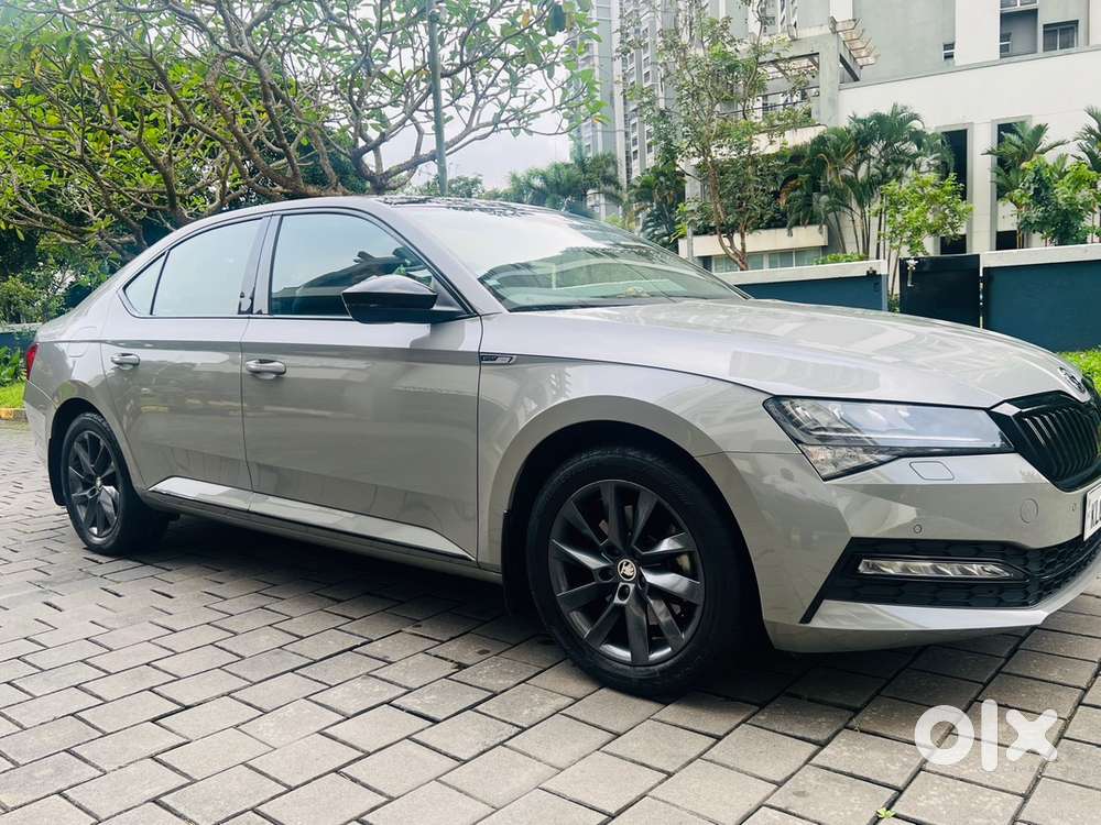 Skoda Superb Petrol 2021 Registered