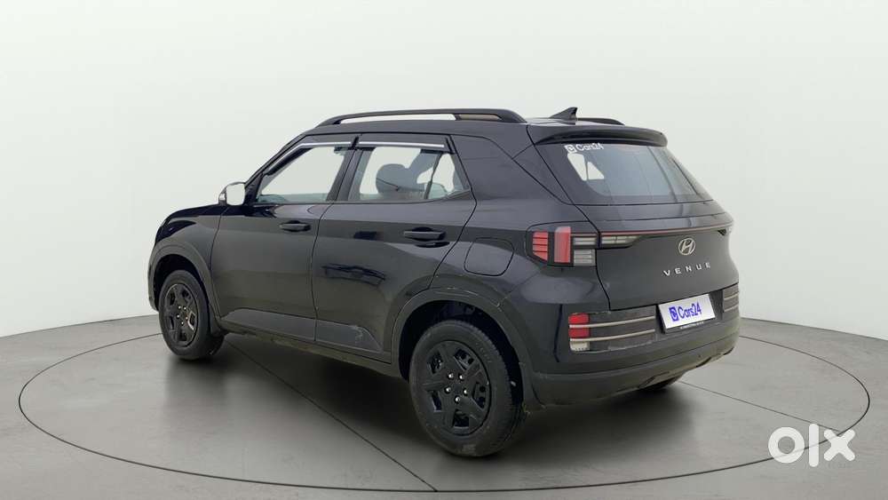 Hyundai Venue S (o) 1.2 Petrol Knight Edition, 2024, Petrol