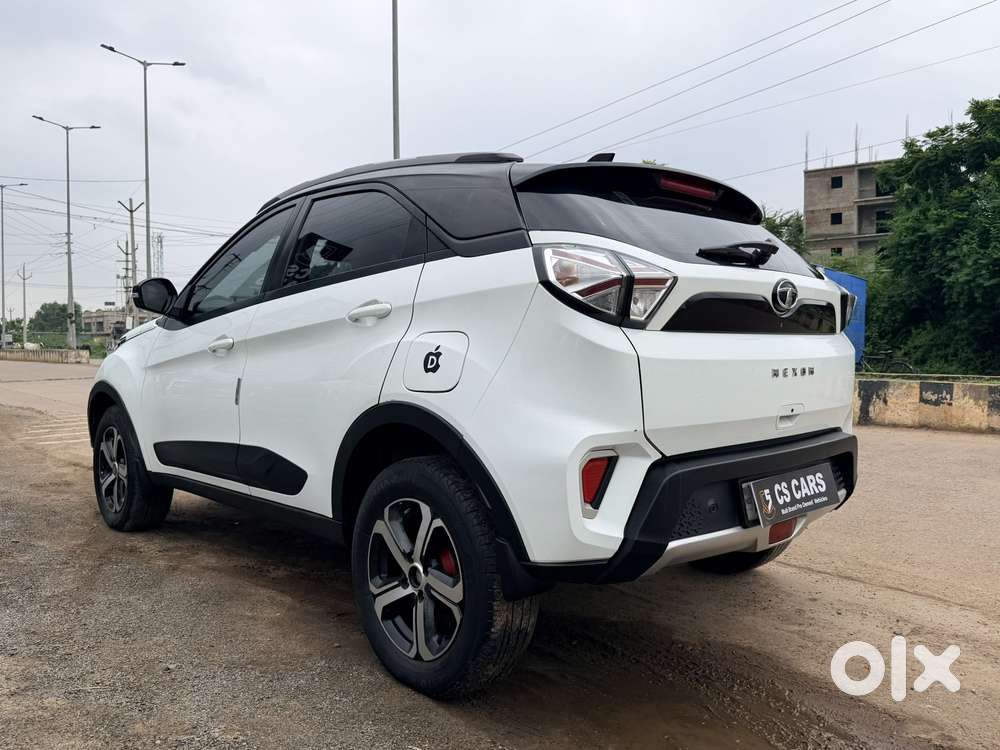 Tata Nexon 1.5 Revotorq Xza Plus Dual Tone Roof Amt, 2023, Diesel