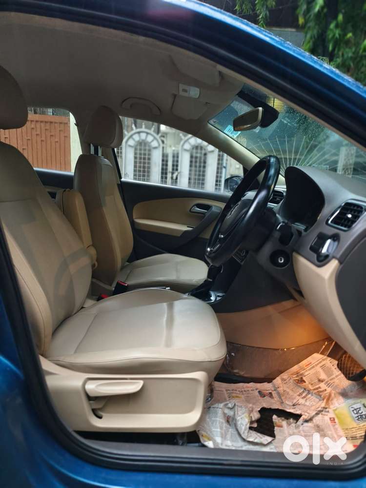 Volkswagen Vento 1.2 Tsi Highline Plus At, 2017, Petrol