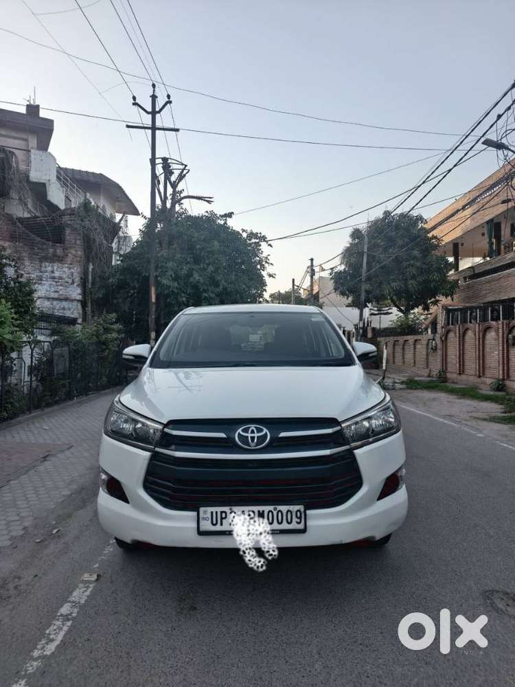 Toyota Innova Crysta 2.4 G Mt, 2017, Diesel