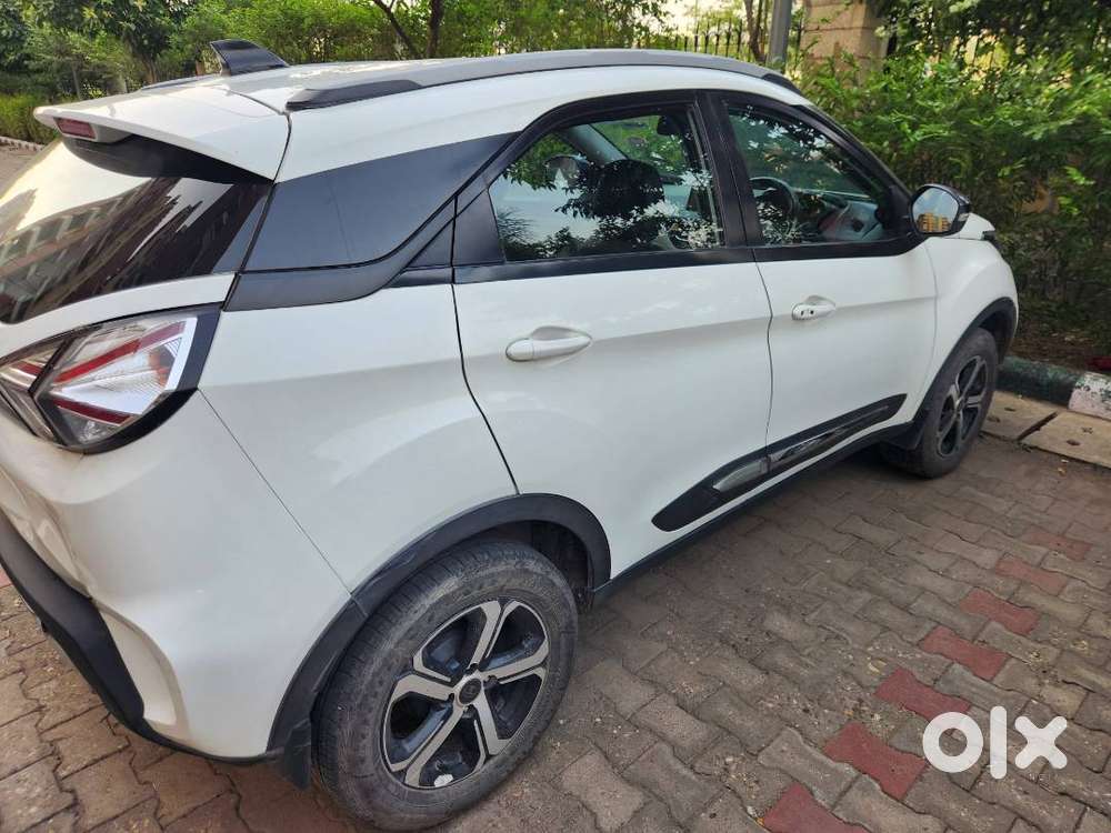 Tata Nexon 2022 Petrol 28305 Km Driven By Retired  Air Force Officer