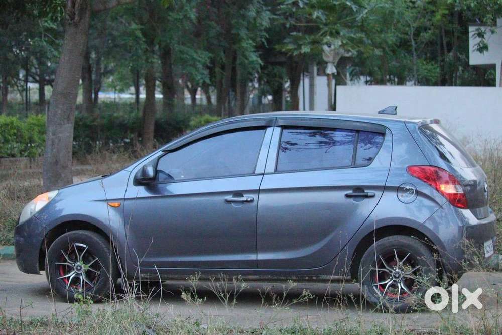 Hyundai Car Manual 2011