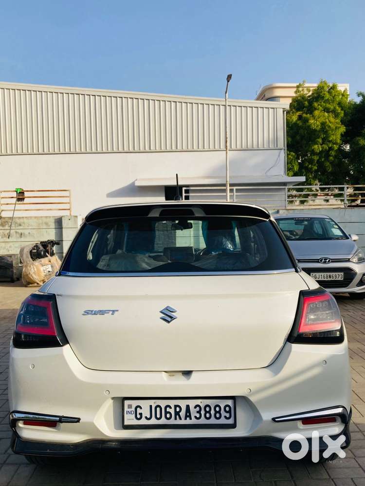 Maruti Suzuki New-gen Swift Vxi, 2024, Petrol