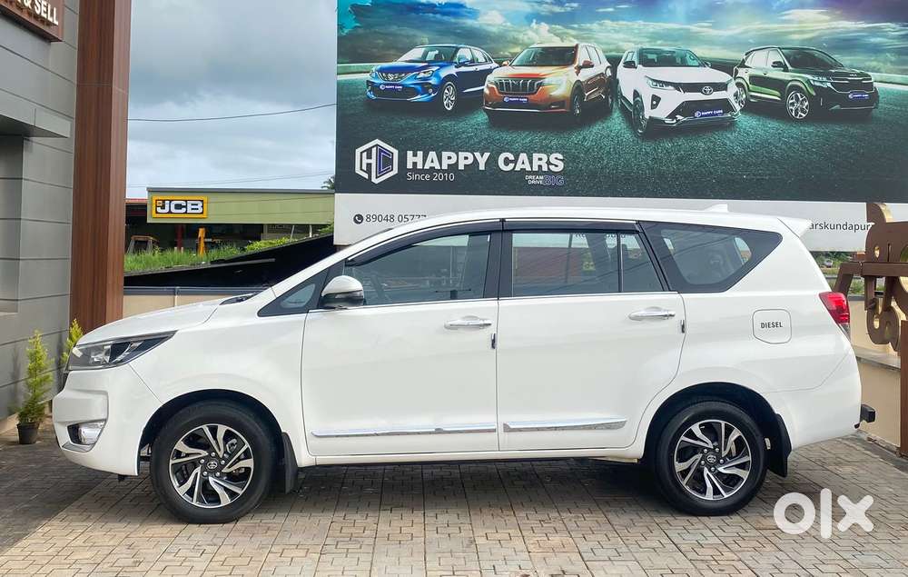 Toyota Innova Crysta 2.4 G Mt, 2024, Diesel