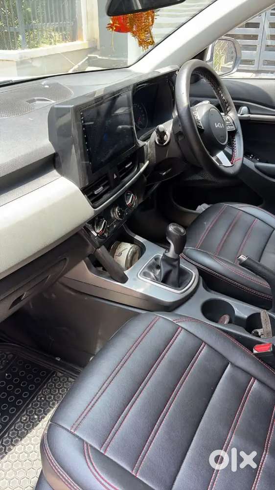 Less Driven Seltos Diesel With Showroom Like Condition