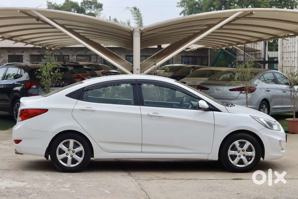 Hyundai Verna Vtvt 1.6 E, 2014, Petrol