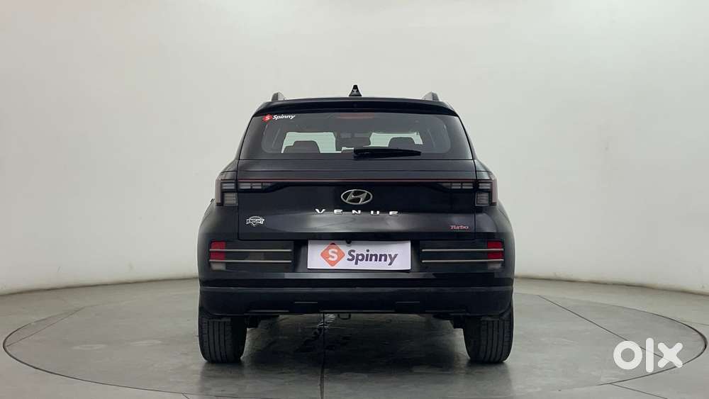 Hyundai Venue 1.0 Sx (o) Turbo Dct, 2023, Petrol