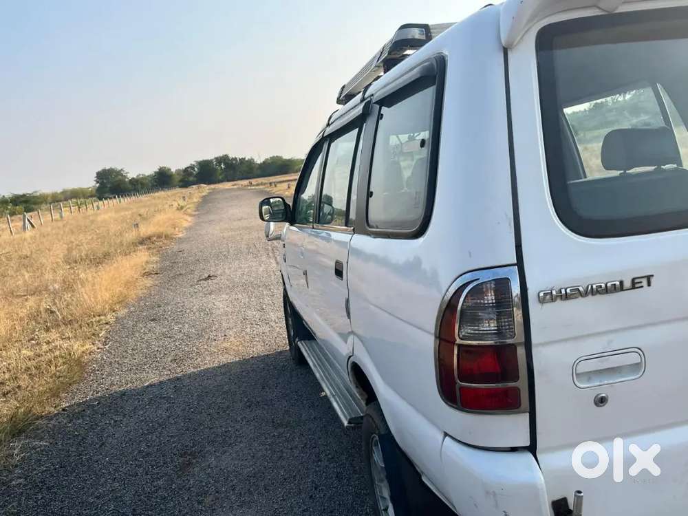 Chevrolet Tavera 2007 Diesel 120000 Km Driven