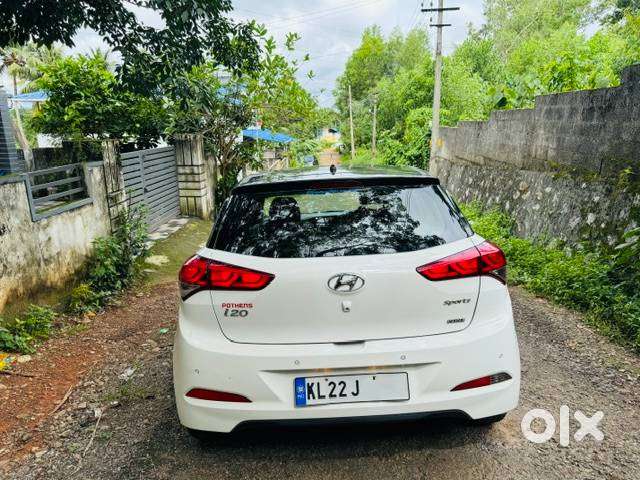 Hyundai I20 Petrol 2016 Pure Showroom Condition