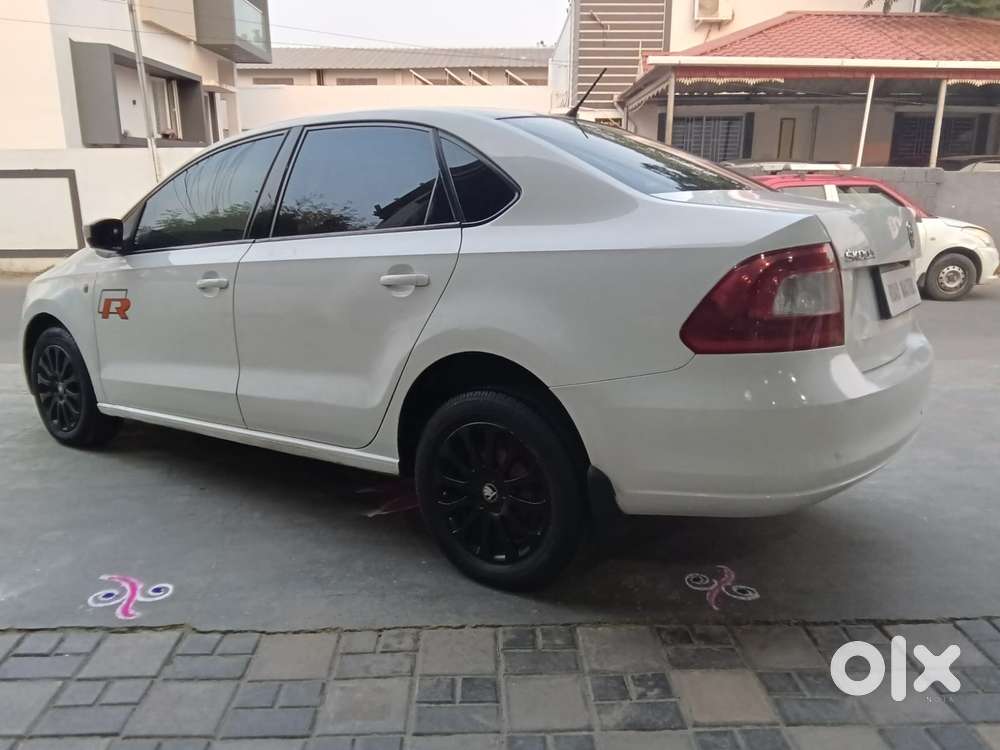 Skoda Rapid 2013-2016 1.5 Tdi At Elegance, 2015, Diesel