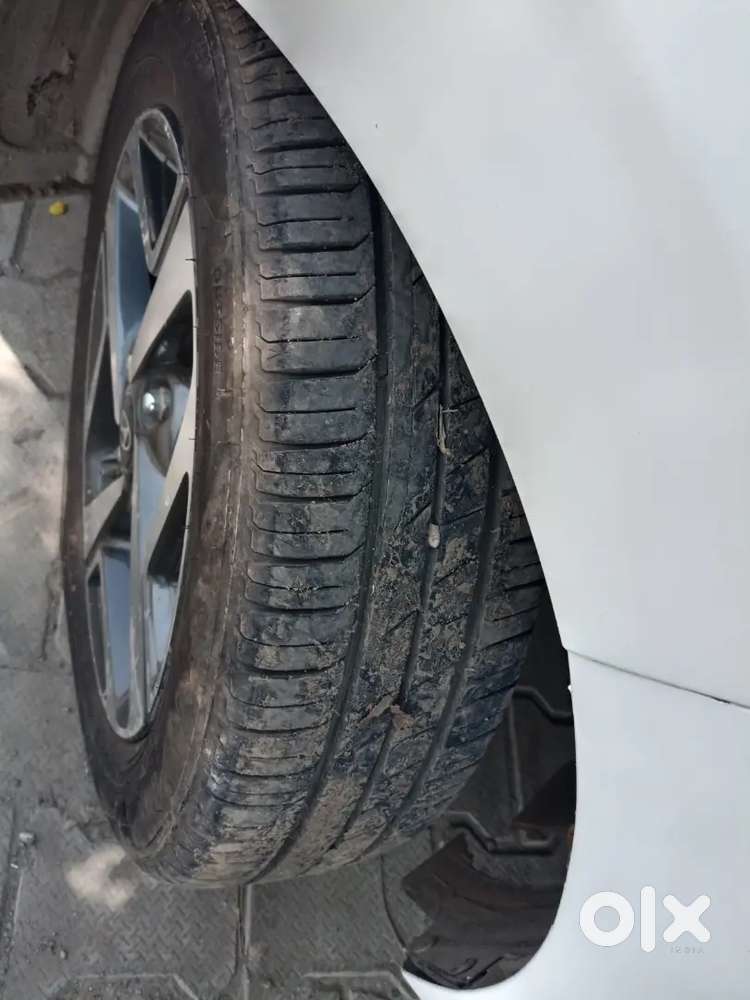 Hyundai Aura 2023 Cng & Hybrids 120000 Km Driven