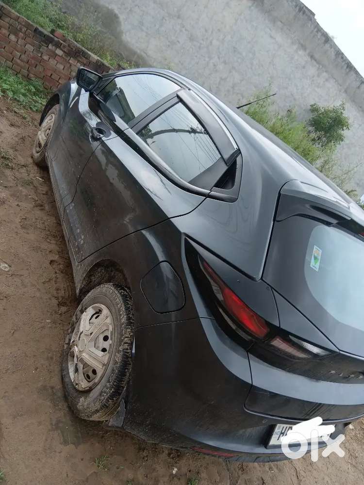 Tata Altroz 2021 Petrol Good Condition