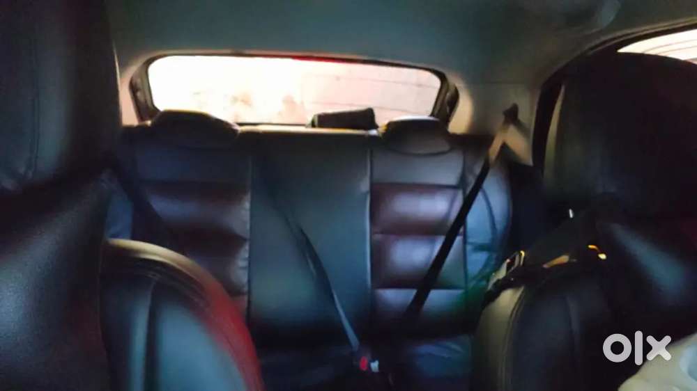 Tata Punch 2025 Petrol Well Maintained