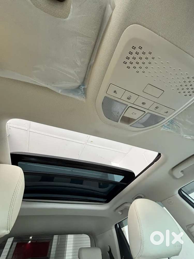 All Type Of Mahindra Cars Available On Our Showroom , Jakhalabandha