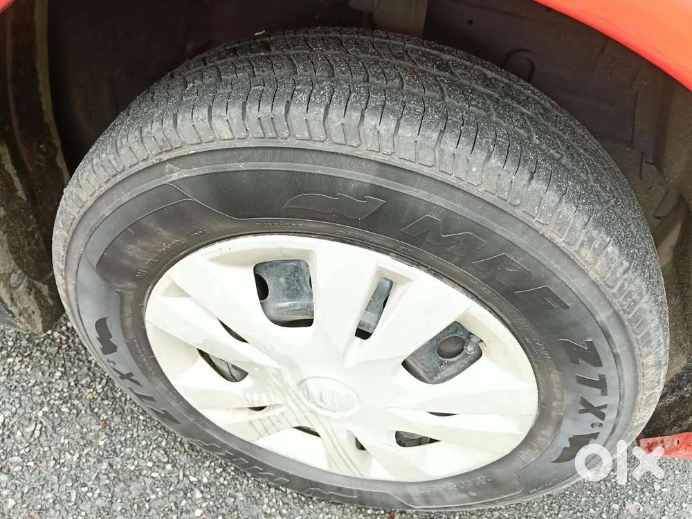 Maruti Suzuki Swift Dzire Vxi Optional, 2012, Petrol